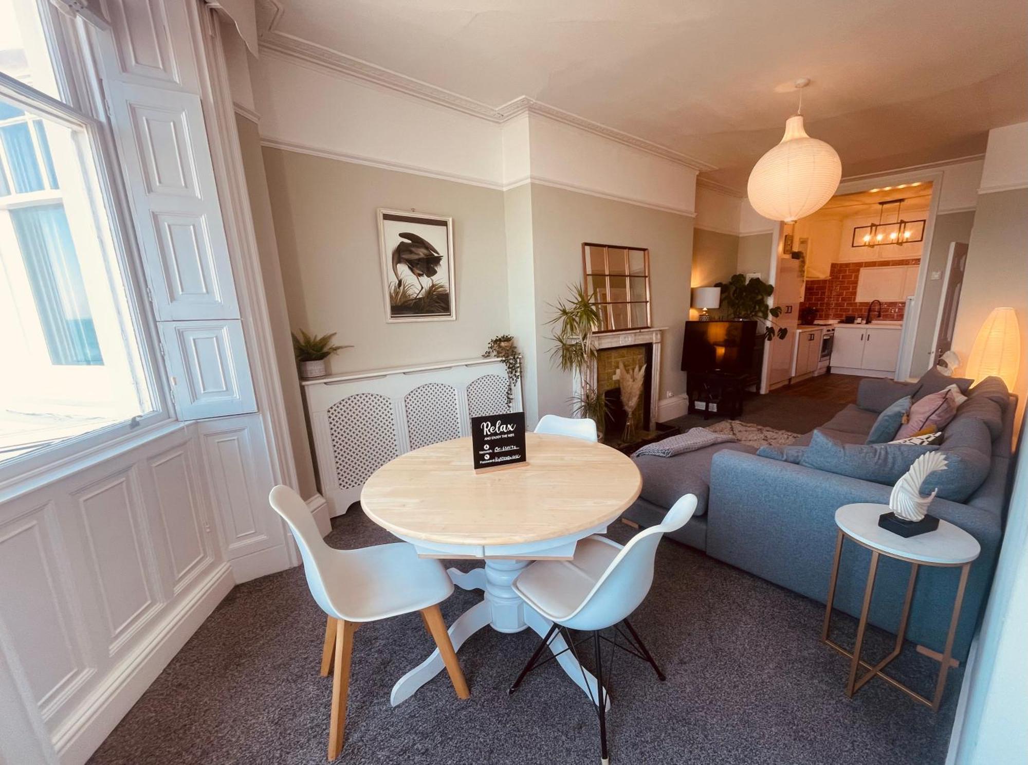 Stunning Seafront Apartment Brighton Dış mekan fotoğraf